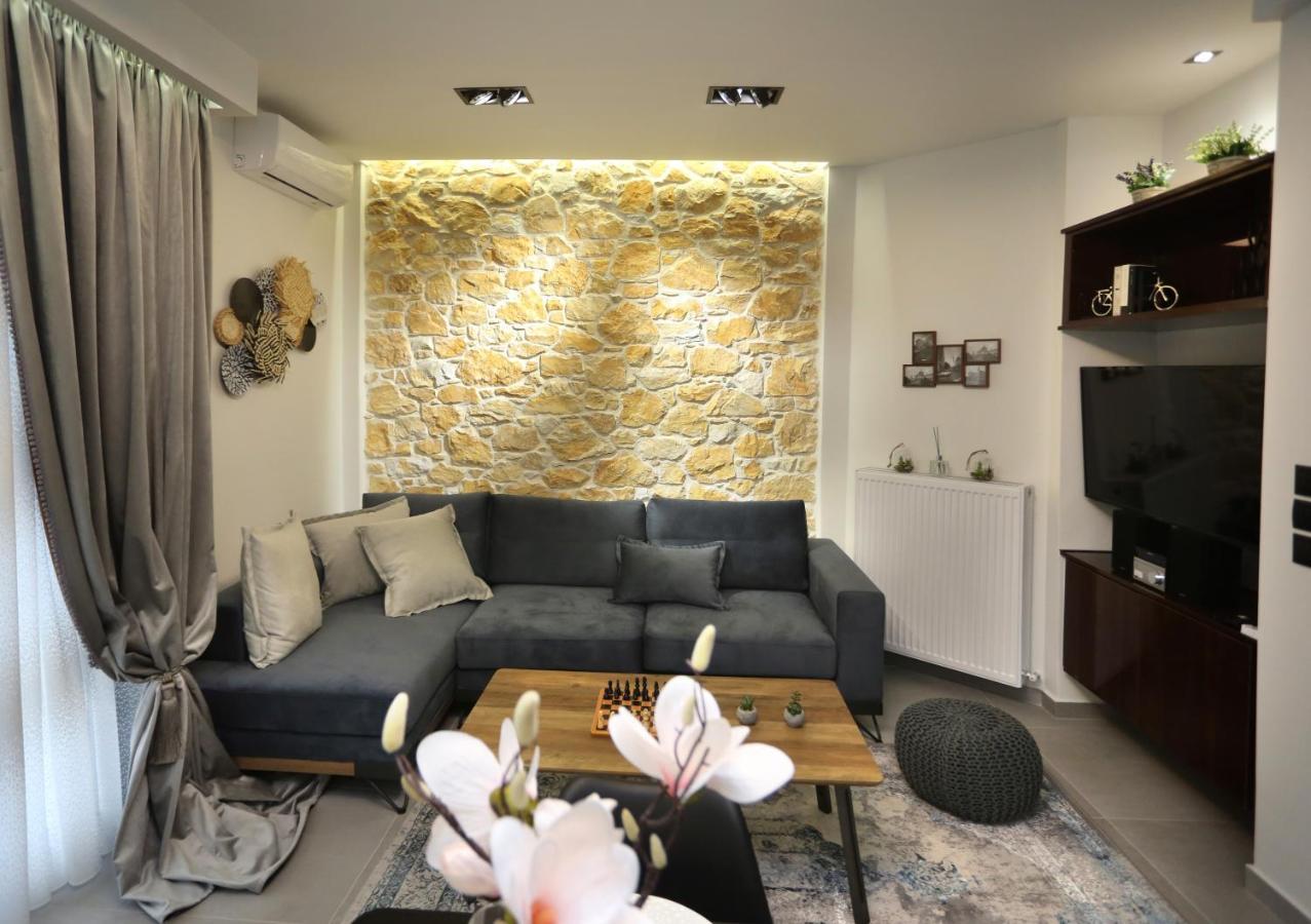 La Larissa Luxury Apartments Koronis Exterior photo